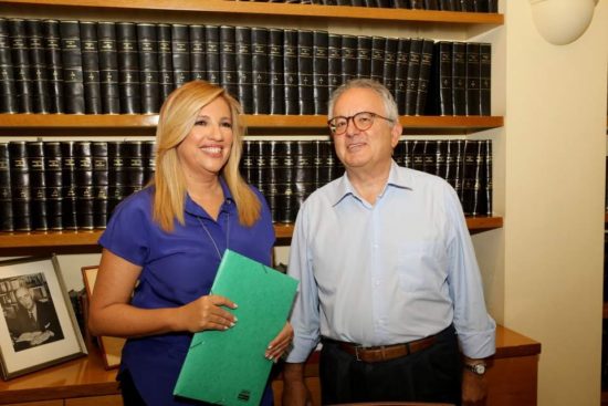 Κοντά στο αδιέξοδο η κεντροαριστερά: «Όχι» της Γεννηματά στον Αλιβιζάτο