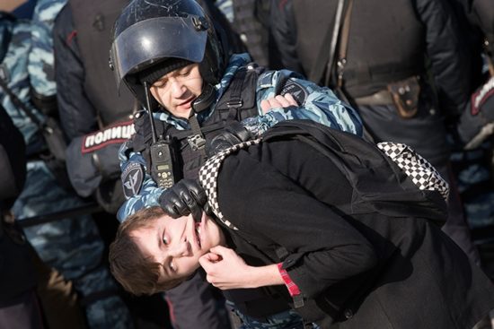 Μια διαδήλωση, εξήντα προσαγωγές στη Ρωσία