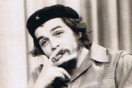 Κούβα εναντίον Τραμπ, με αφορμή τα 50 χρόνια από το θάνατο του Τσε