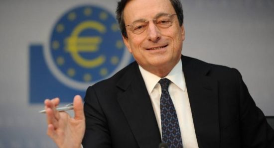 Μήνυμα Ντράγκι στις κυβερνήσεις: Ευκαιρία για μεταρρυθμίσεις τα χαμηλά επιτόκια