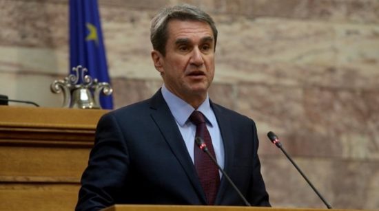 Έκθετο το υπ. Άμυνας για τα όπλα στη Σαουδική Αραβία μετά τις αποκαλύψεις Λοβέρδου