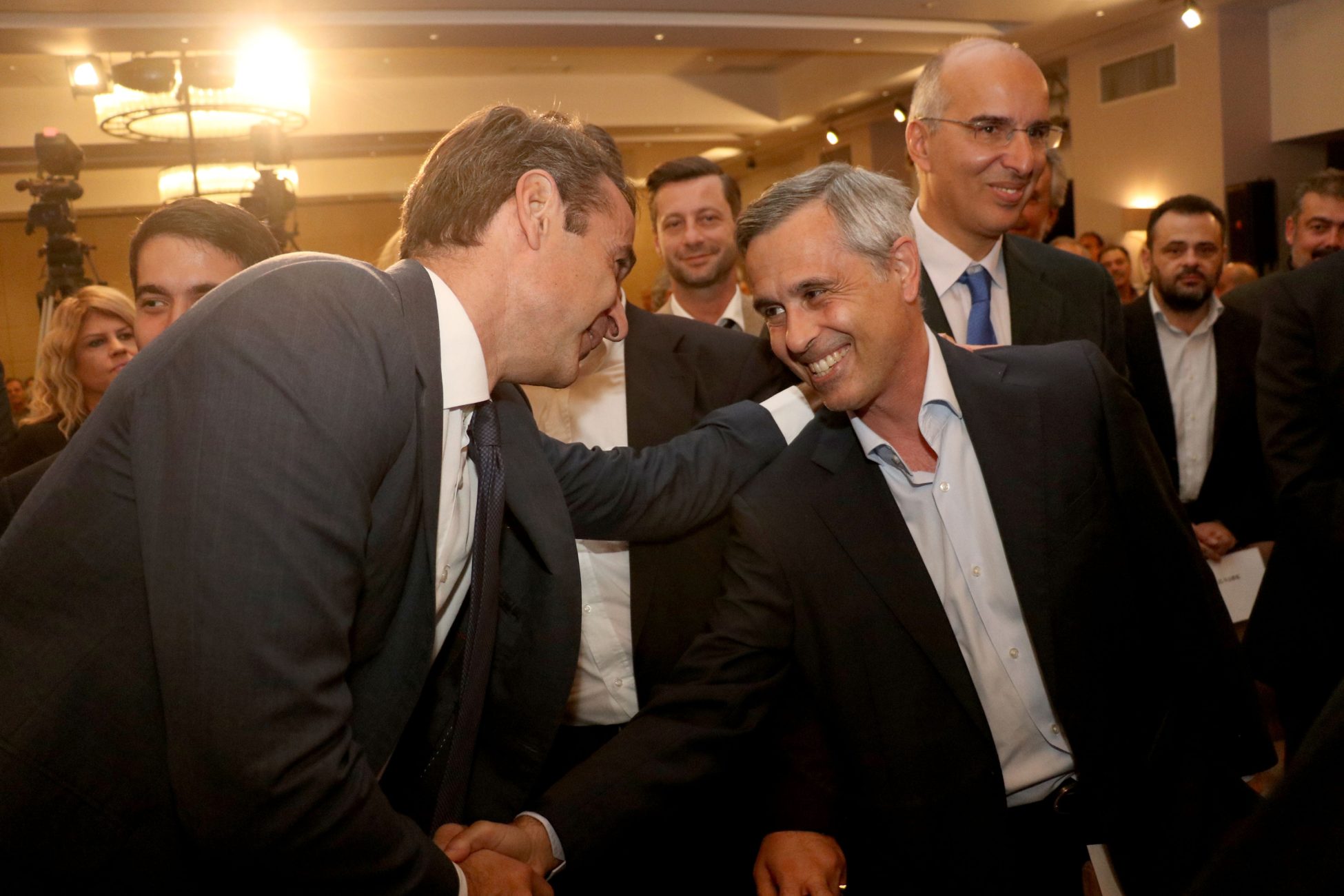 Συνάντηση Κυριάκου Μητσοτάκη – Μιχάλη Λεμπιδάκη στην Κρήτη