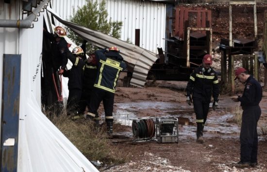 Μάνδρα: Εντοπίστηκε άλλη μια σορός – Στους 20 οι νεκροί