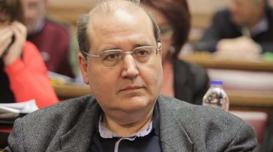 Φίλης: Εκτός ελληνικού δόγματος να πουλάς όπλα σε χώρες που σκοτώνουν αμάχους