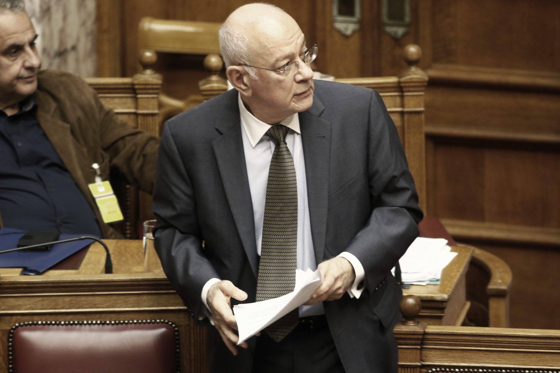 Απαντήσεις Παπαδημητρίου για το «πόθεν έσχες»