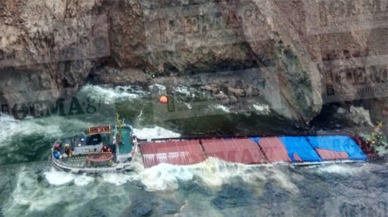 Καρέ- καρέ η επιχείρηση διάσωσης των 12 ναυτικών κοντά στη Μύκονο