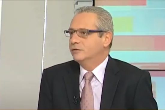 Απεβίωσε ο δημοσιογράφος Δημήτρης Αλειφερόπουλος