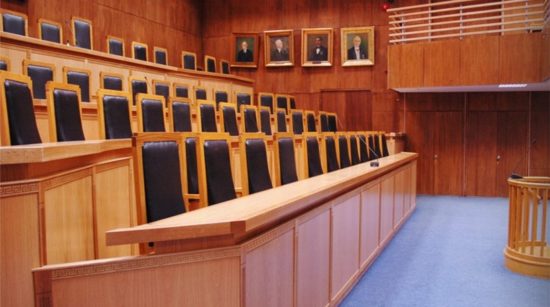 Προσπάθεια χειραγώγησης της Δικαιοσύνης από την κυβέρνηση, καταγγέλλουν οι εισαγγελείς