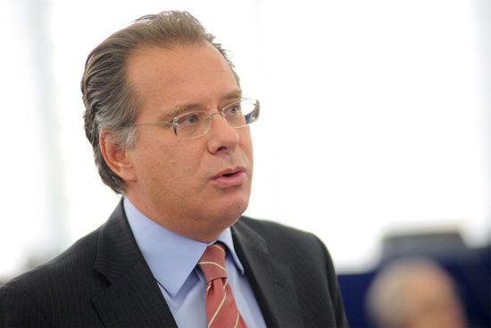 Κουμουτσάκος: Η συνέντευξη Ερντογάν διαβρώνοει τις προσπάθειες βελτίωσης των διμερών μας σχέσεων