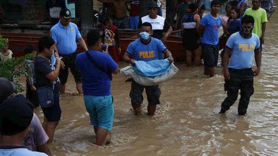 Φιλιππίνες: Στους 240 οι νεκροί από την καταιγίδα Τεμπίν