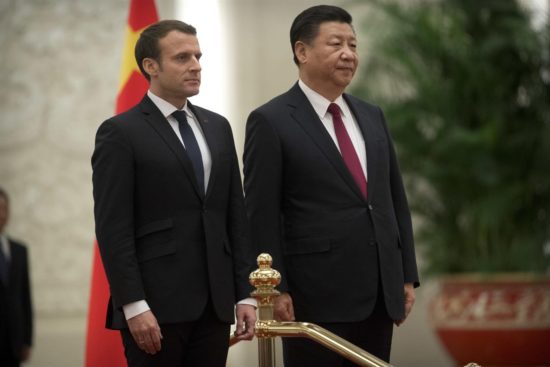 Άλλα περίμενε στο Πεκίνο ο Μακρόν!