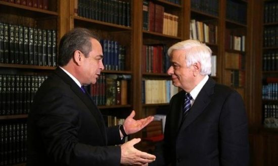 Παυλόπουλος: Χρέος όλων να διευκολύνουμε το επιχειρείν