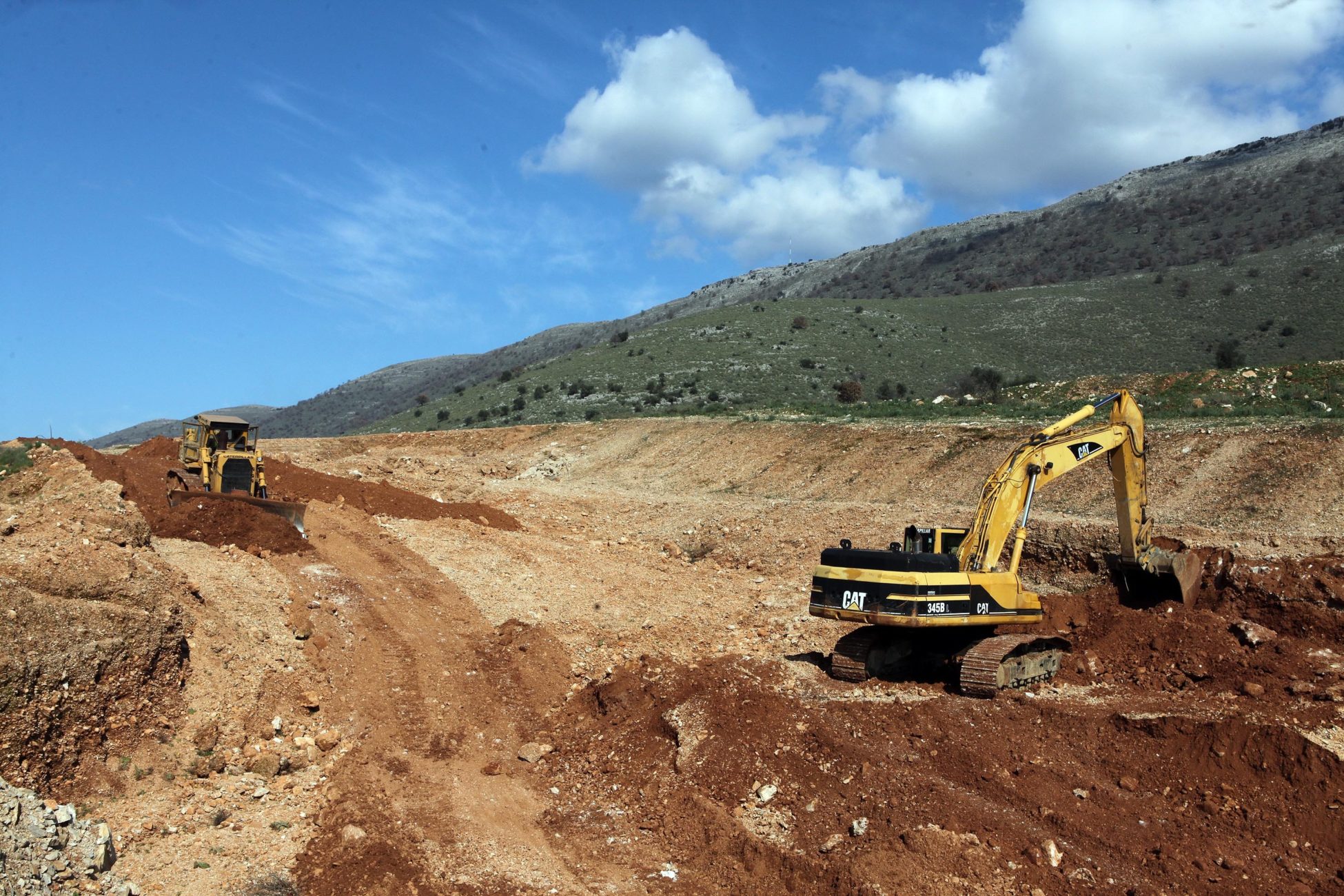 Τι αλλάζει σε δημόσια και ιδιωτικά έργα με το πολυνομοσχέδιο