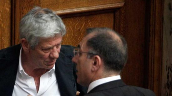 Σκληραίνει η κόντρα ΣΥΡΙΖΑ – ΑΝΕΛ με καβγά Καμμένου – Μπαλαούρα