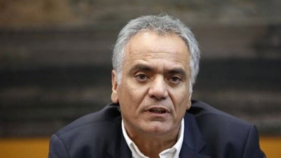 Σκουρλέτης: Να σπάσουμε τα δεσμά των προηγούμενων δεκαετιών