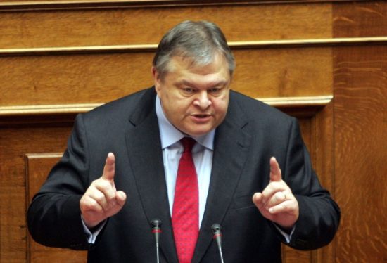 Βενιζέλος: «Σε στρατηγικό κενό η χώρα, μετά τον Αύγουστο του 2018»