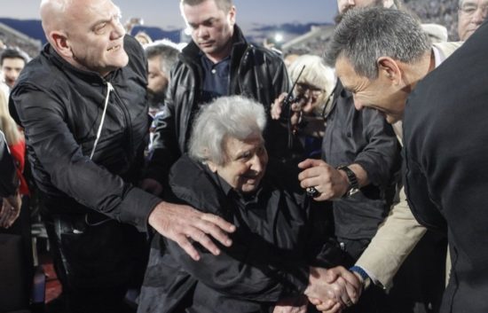 Να μην συμφωνήσουμε σε νόθα Μακεδονία, το μήνυμα του Μίκη