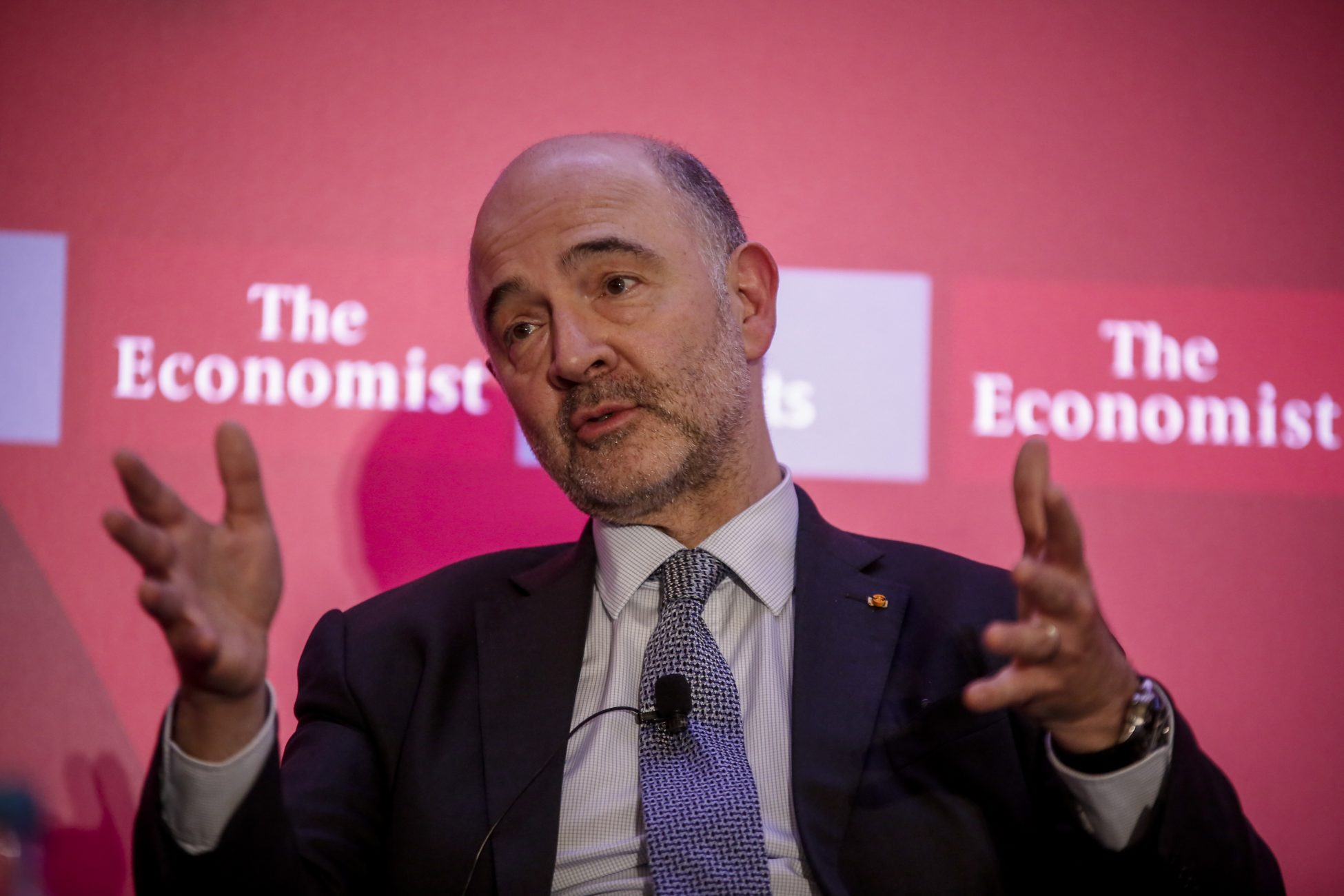 Μοσκοβισί: Στόχος η Ελλάδα να είναι ισότιμη χώρα της ΕΕ