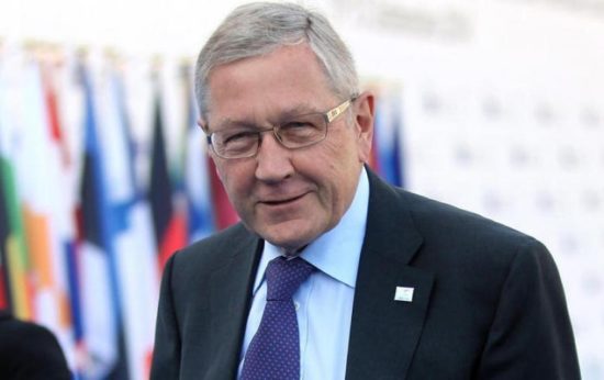 Ρέγκλινγκ: Ελάφρυνση χρέους μόνο με μεταρρυθμίσεις