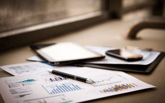 Η επέκταση του εξωδικαστικού μηχανισμού, στο τραπέζι των συζητήσεων με τους θεσμούς