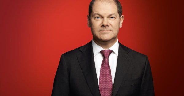 Σολτς: Δεν είναι δουλειά μας να υπαγορεύουμε κανόνες στις άλλες χώρες