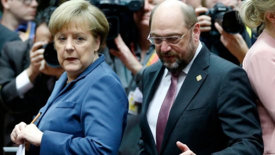 DW: Απροσδόκητη νίκη για το SPD – Πικρός συμβιβασμός για τη Μέρκελ
