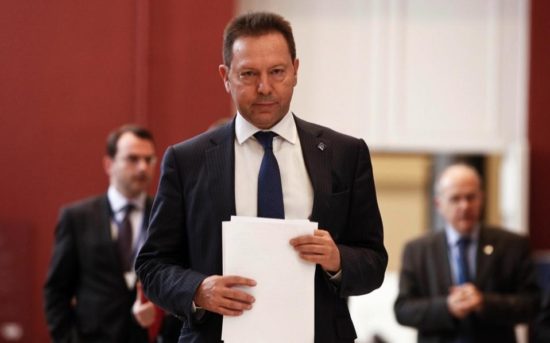 Στουρνάρας: Με προφανή ψέματα στοχεύουν στην εξόντωση μου