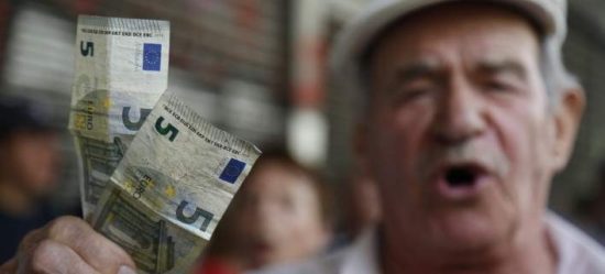 Ψίχουλα οι συντάξεις για τους νέους συνταξιούχους