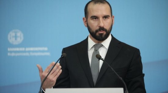 Τζανακόπουλος: Θα πάρουμε δύσκολες και σκληρές αποφάσεις στο ποδόσφαιρο