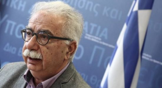 Ο Γαβρόγλου καταργεί την αξιολόγηση των εκπαιδευτικών