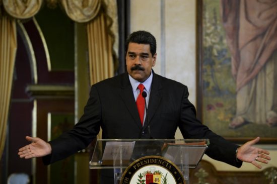 Περού: Άγνωστο αν ισχύει η απαγόρευση στον Μαδούρο να ταξιδέψει στη χώρα για διεθνή Σύνοδο