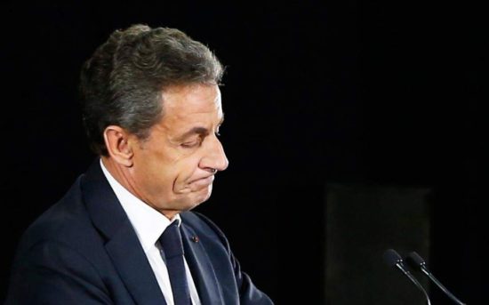 Σοκ στη Γαλλία: Συνελήφθη ο Σαρκοζί για παράνομη χρηματοδότηση