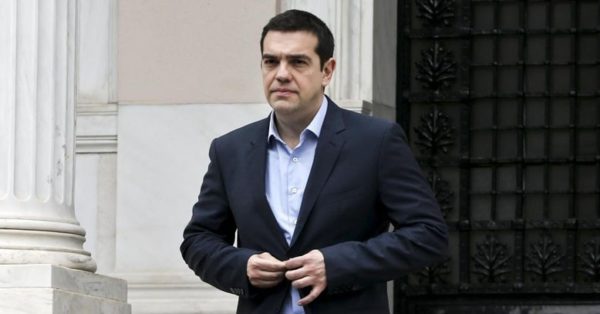 Handelsblatt: Τα επιδόματα ενοικίου έφεραν τον ανασχηματισμό