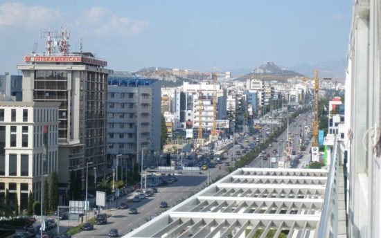 H Αirbnb αυξάνει τη ζήτηση στα γραφεία β’ κατηγορίας στο κέντρο της Αθήνας