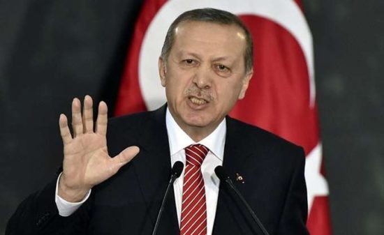 Ο Ερντογάν συνδέει πλέον ανοιχτά την «τύχη» των Ελλήνων με τους 8 Τούρκους