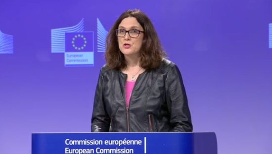 Η αντίδραση της Κομισιόν στο σχέδιο Τραμπ για επιβολή δασμών (LIVE)
