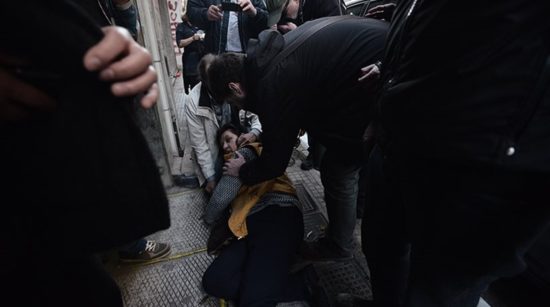 ΕΛ.ΑΣ: Διοικητική έρευνα και δικογραφία για τα επεισόδια έξω από το συμβολαιογραφείο