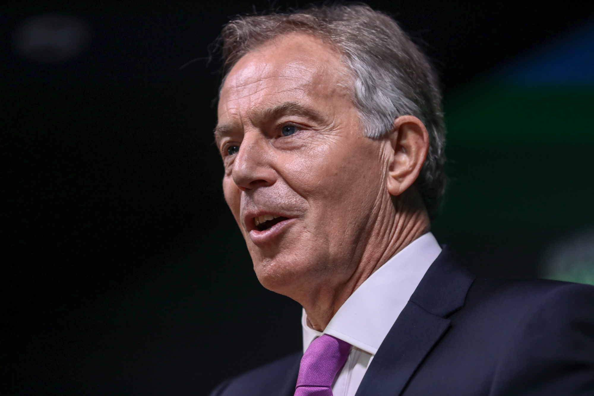 Brexit: Οι Εργατικοί πιέζουν τη Μέι, κι ο Τόνι Μπλερ προτείνει νέο δημοψήφισμα!