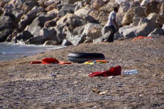 Τουλάχιστον 16 οι νεκροί του ναυαγίου στο Αγαθονήσι, ανάμεσά τους 7 παιδιά