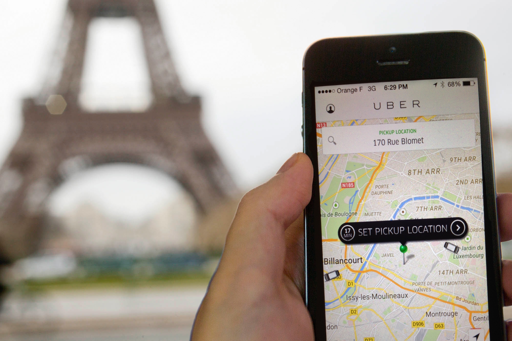 Ευρωπαϊκό Δικαστήριο: Συμβατή προς το ευρωπαϊκό δίκαιο η δίωξη κατά της Uber στη Γαλλία
