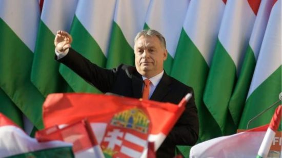 Η νίκη Ορμπάν στην Ουγγαρία είναι πρόκληση για την Ευρώπη, γράφει ο βελγικός Τύπος