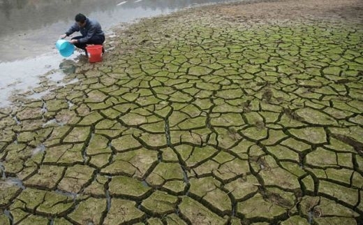 Καθηγητής προειδοποιεί: Έρχονται καύσωνες, ξηρασία και έλλειψη τροφής στην  Ελλάδα λόγω κλιματικής αλλαγής| newmoney