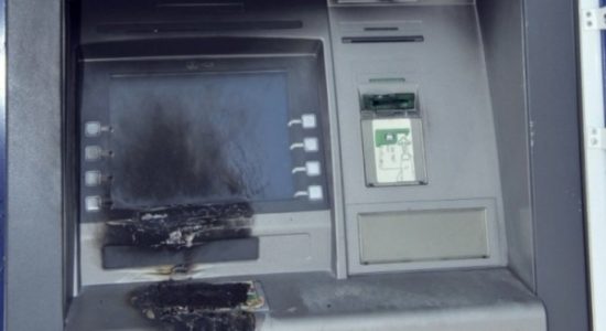 Ανατίναξαν ΑΤΜ στην Κηφισιά αλλά έφυγαν με άδεια χέρια