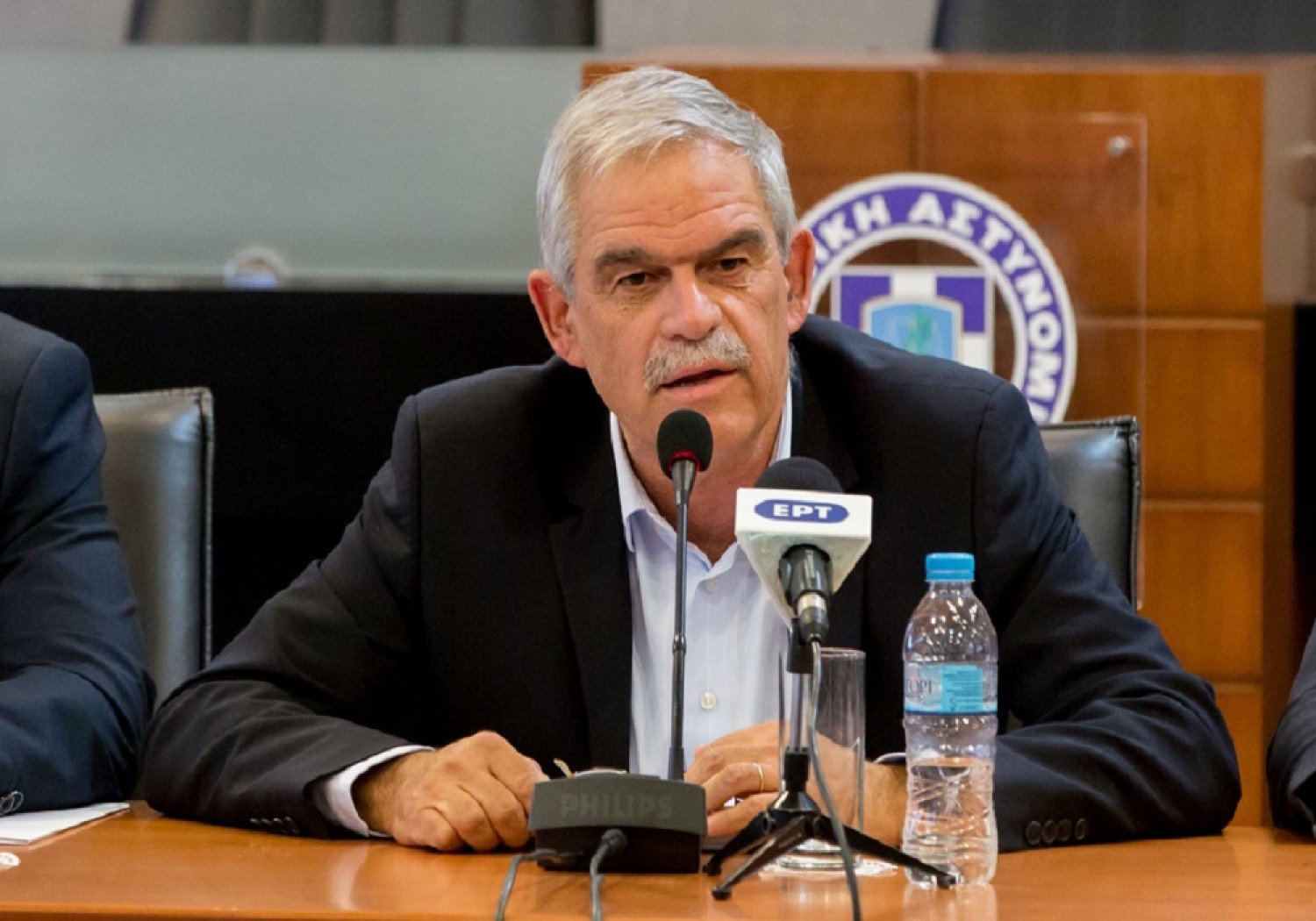 Συνάντηση Τόσκα με τους δημάρχους Νοτίων Προαστίων για την εγκληματικότητα