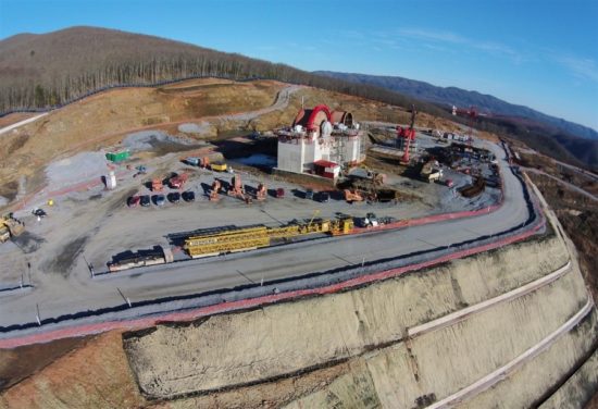 Ελληνικός Χρυσός: Καμία πρόοδος στη Χαλκιδική χωρίς τις άδειες στις Σκουριές