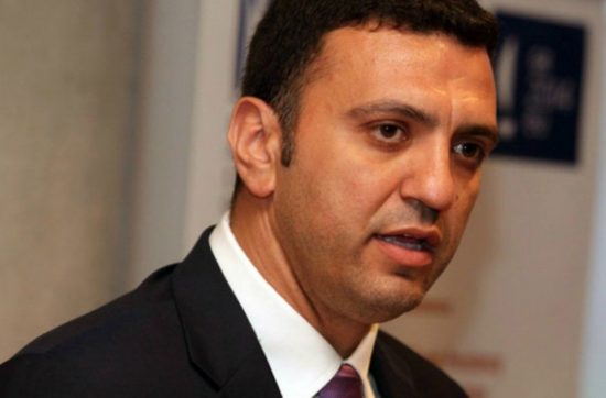 Κικίλιας: Ο Τσακαλώτος διαψεύδει τον Τσίπρα για την «καθαρή έξοδο»