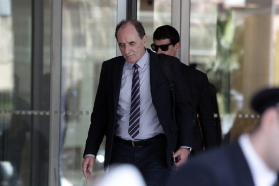 Σταθάκης: Καταρχήν συμφωνία με τους θεσμούς για ΝΟΜΕ και χρεώσεις προμηθευτή