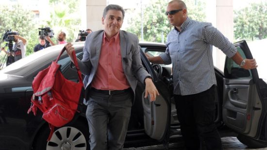 Νέα συμφωνία για αντικειμενικές και αλλαγές στον εξωδικαστικό επί τάπητος στο Χίλτον