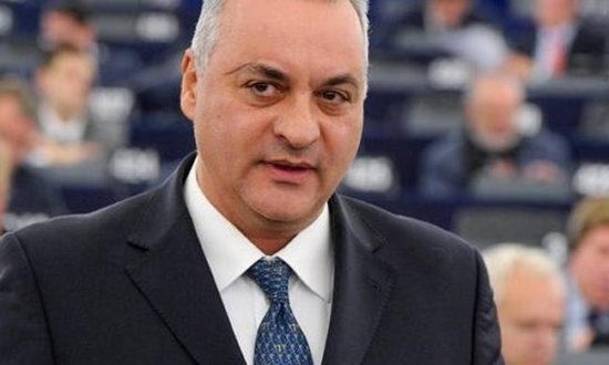 Επίσκεψη Κεφαλογιάννη στους δυο Έλληνες στρατιωτικούς στην Αδριανούπολη