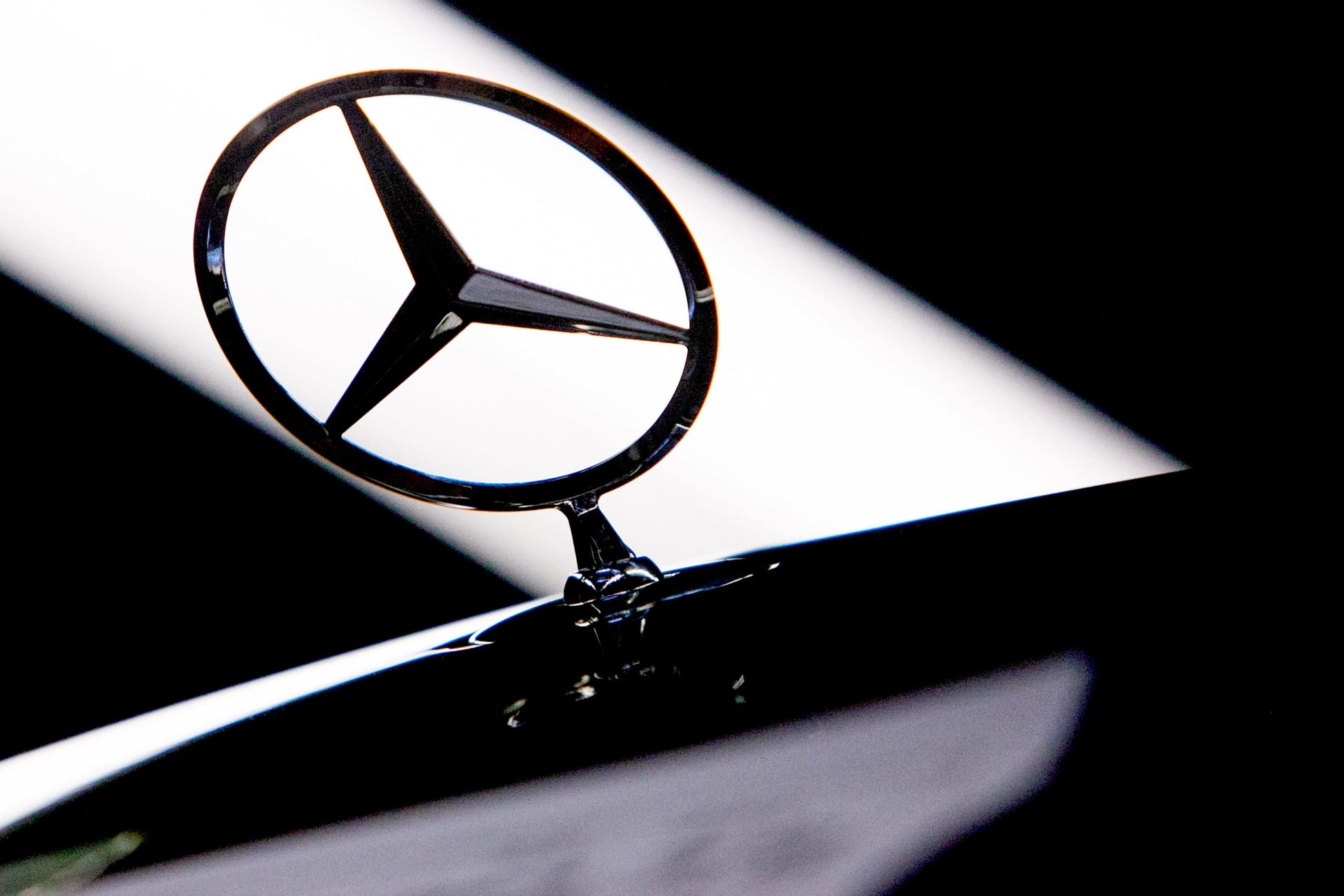 Το φιάσκο συλλογής διοδίων μέσω GPS κόστισε 3,2 δισ. στη Daimler και την Deutsche Telekom